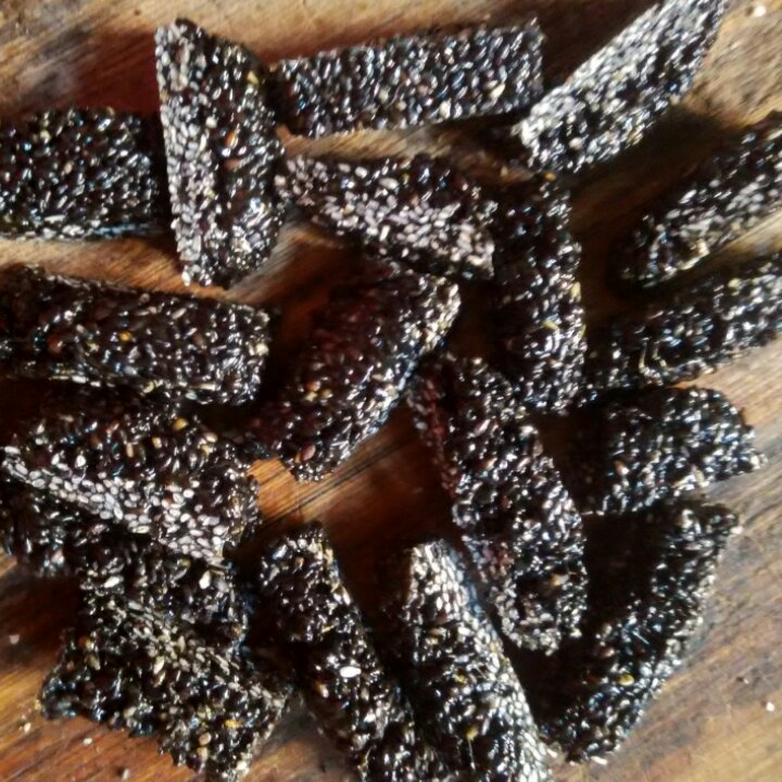 黑芝麻糖