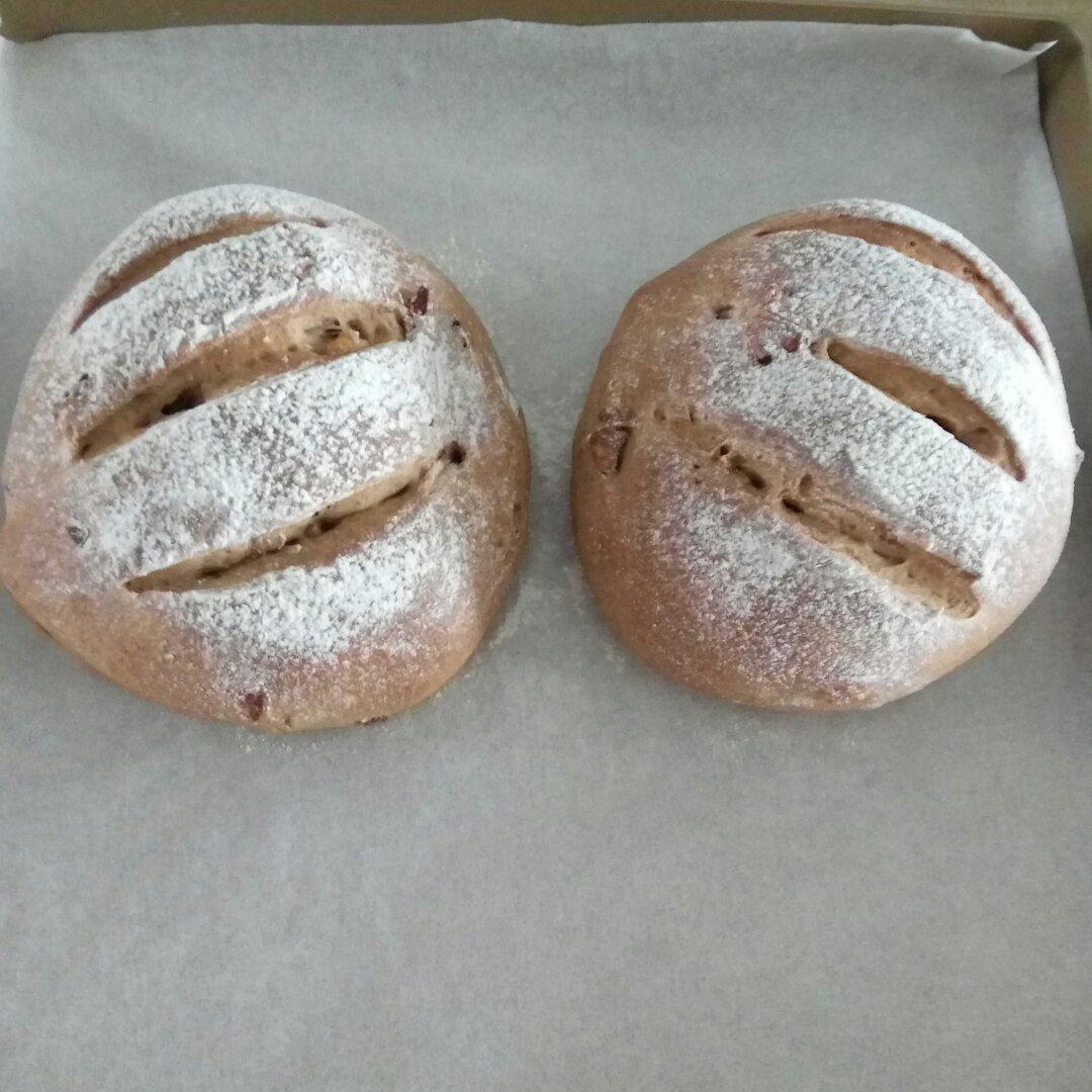 果料满满-红茶蔓越莓核桃面包