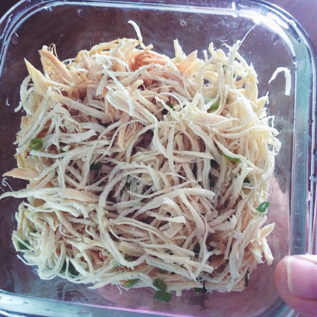 【健康三餐】凉拌鸡胸丝