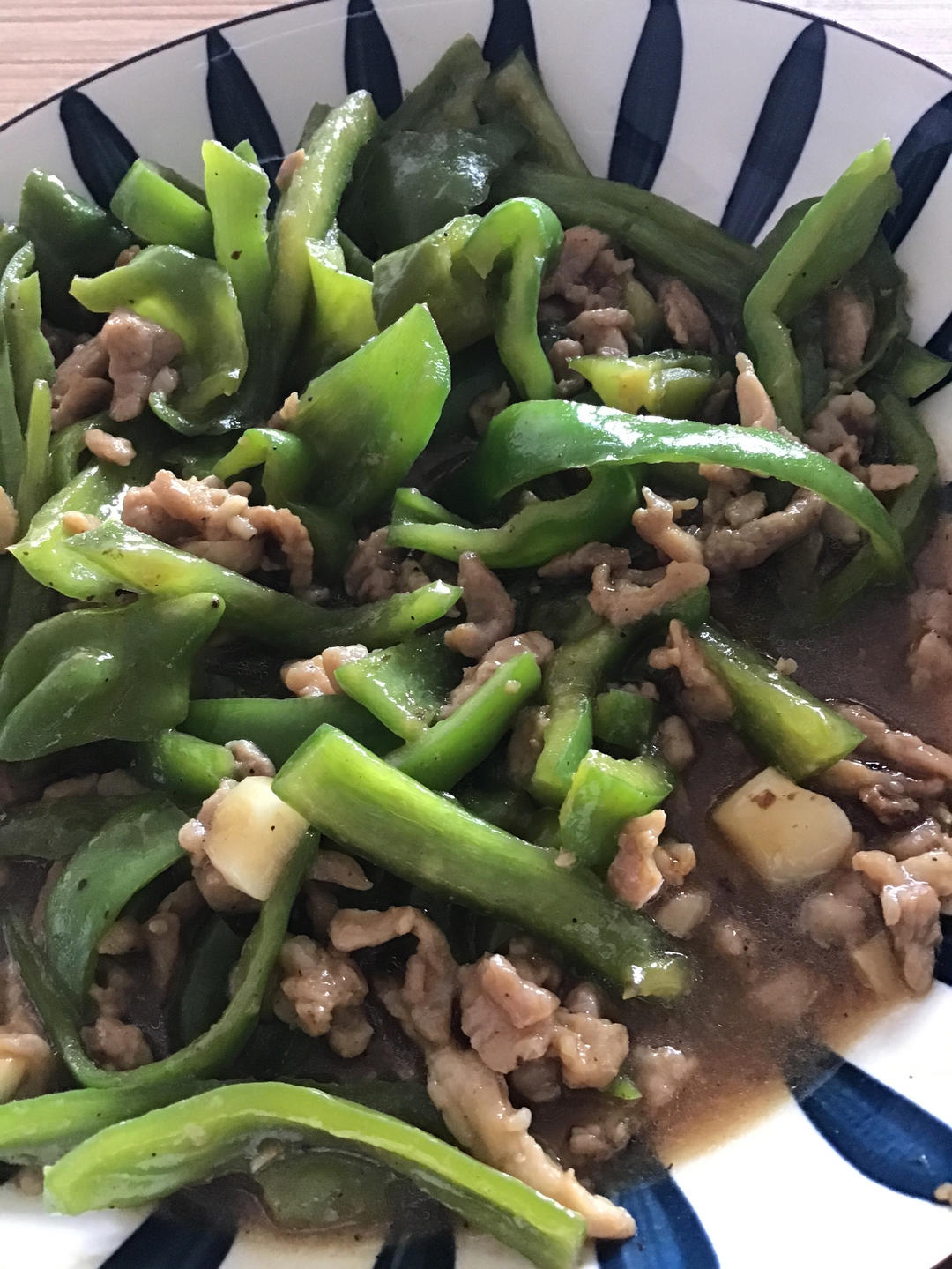 ‼️好吃到舔盘的青椒肉丝盖浇饭