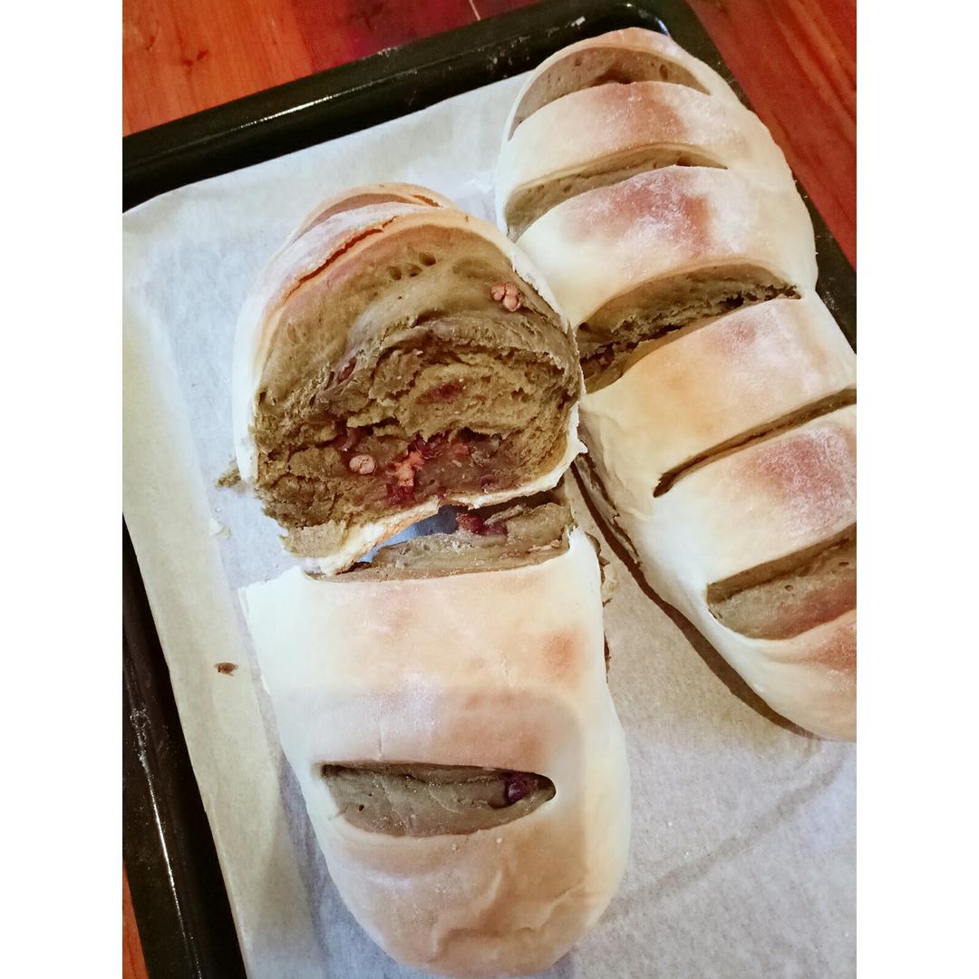 抹茶红豆面包