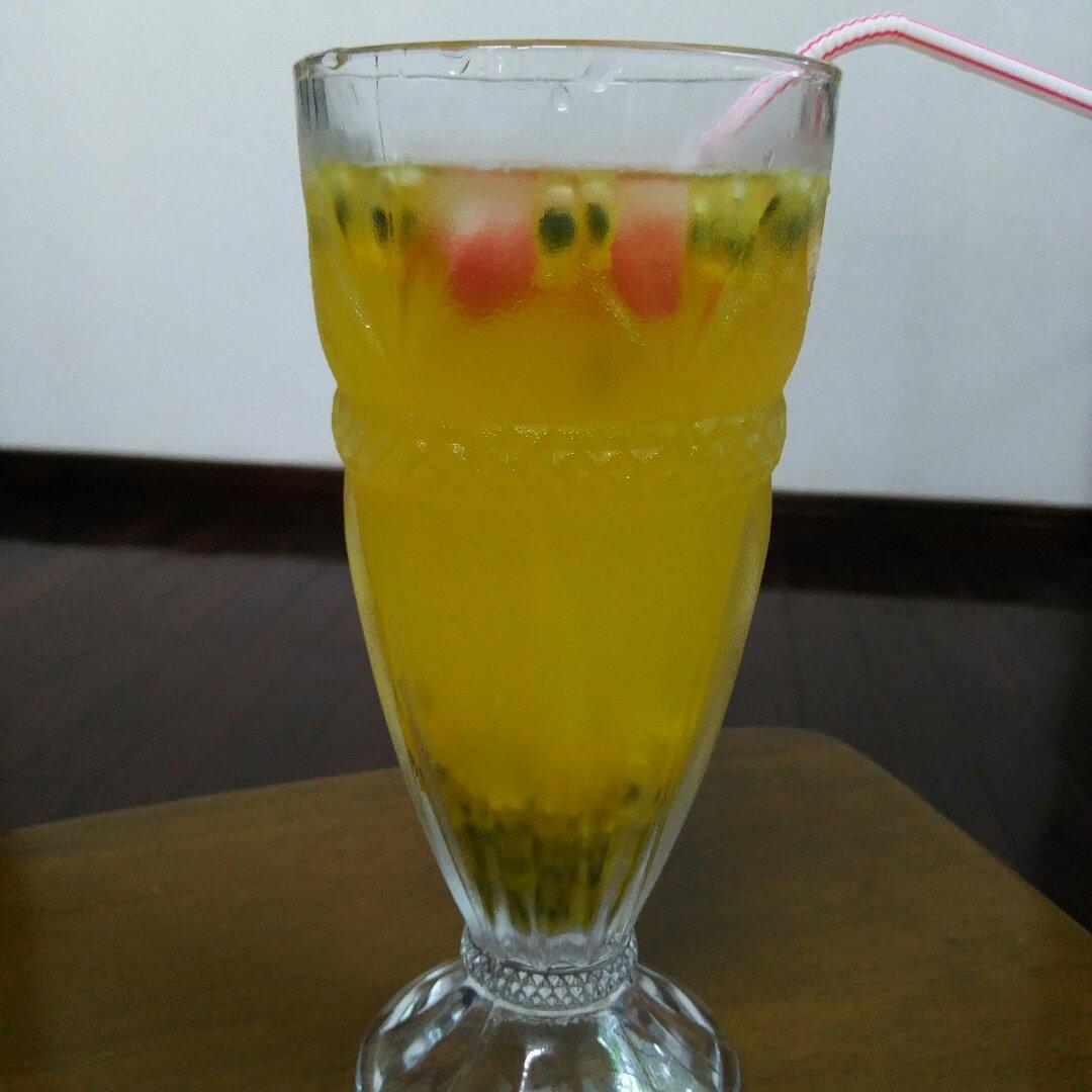 百香果蜂蜜柠檬茶