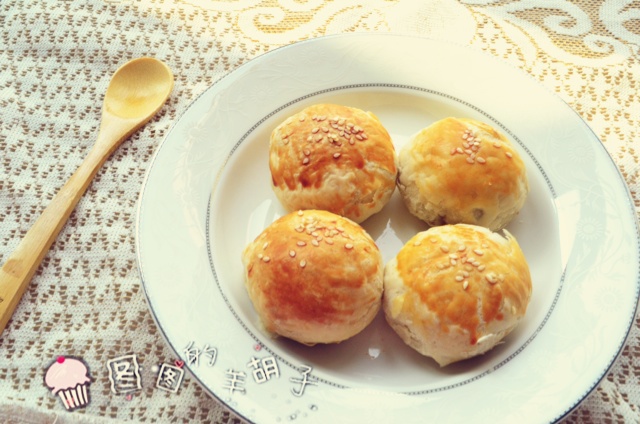 苏式榨菜鲜肉月饼