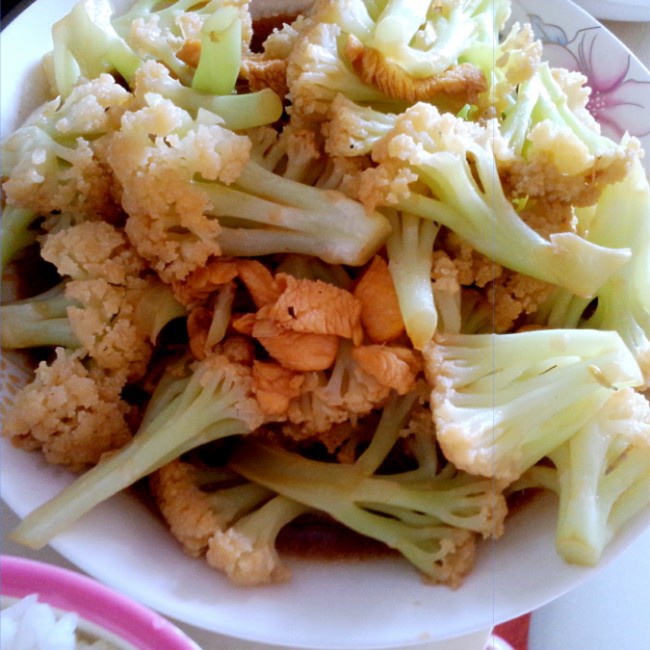 花菜炒肉片