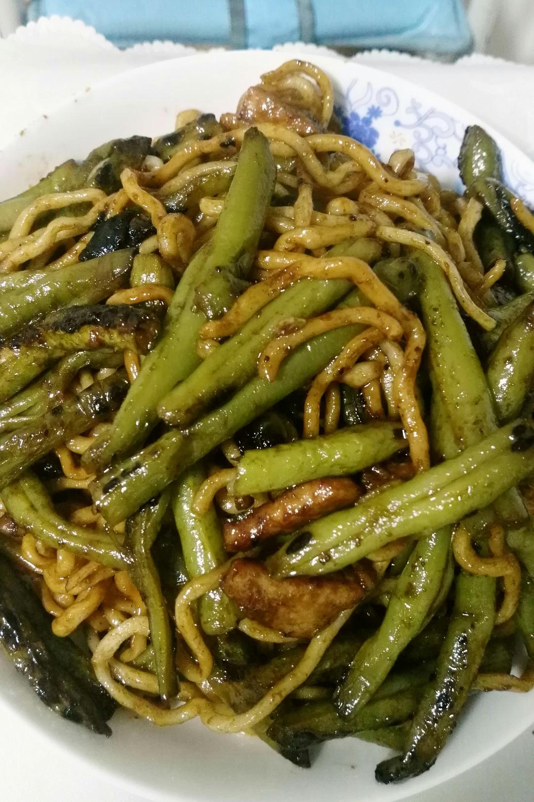 芸豆焖面（附万能的腌肉不老的办法）