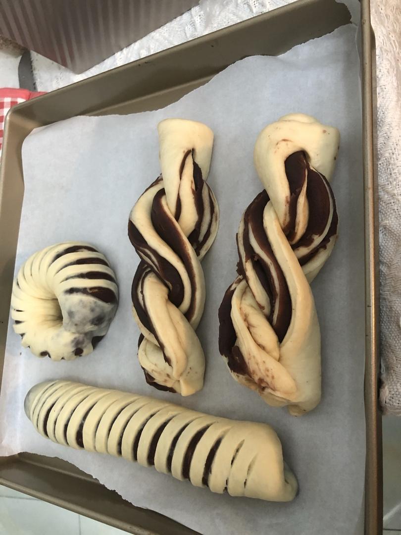 花式豆沙面包