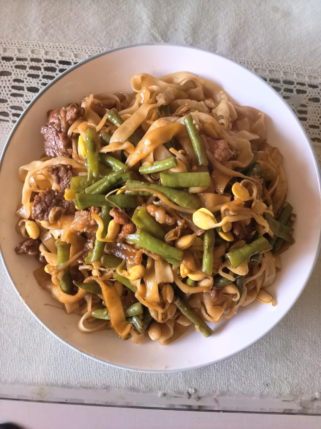 豆角焖面