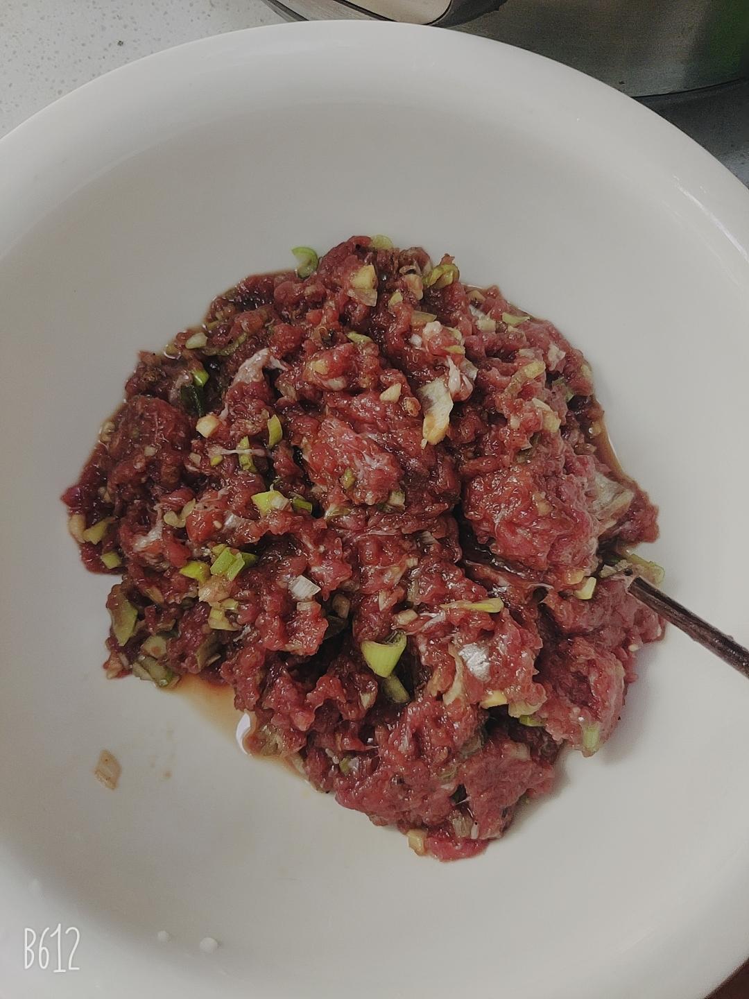 大葱牛肉饺子馅、包子馅