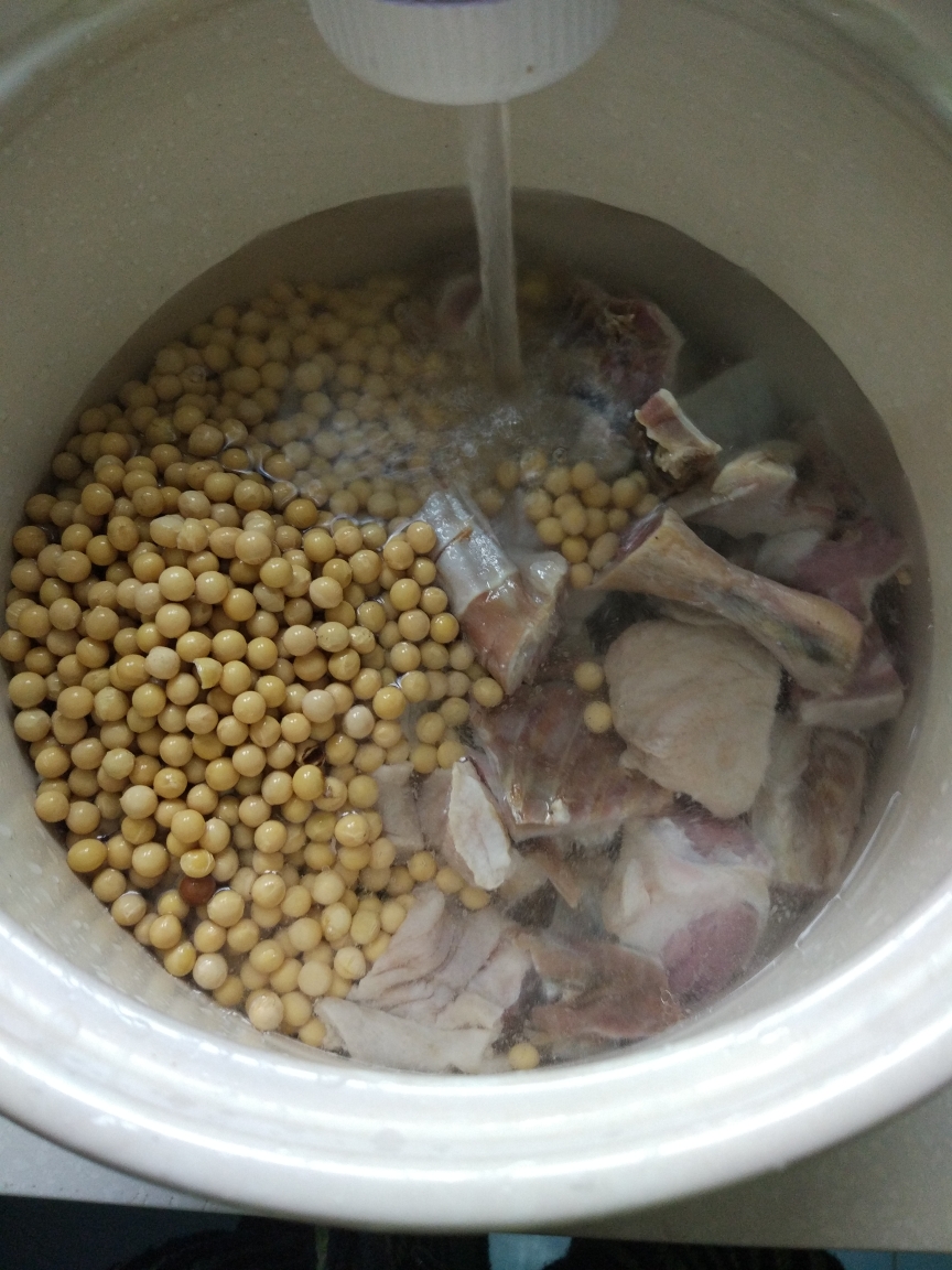 咸水鸭腊豆的做法 步骤3