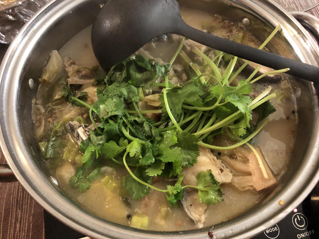 川味泡菜鱼