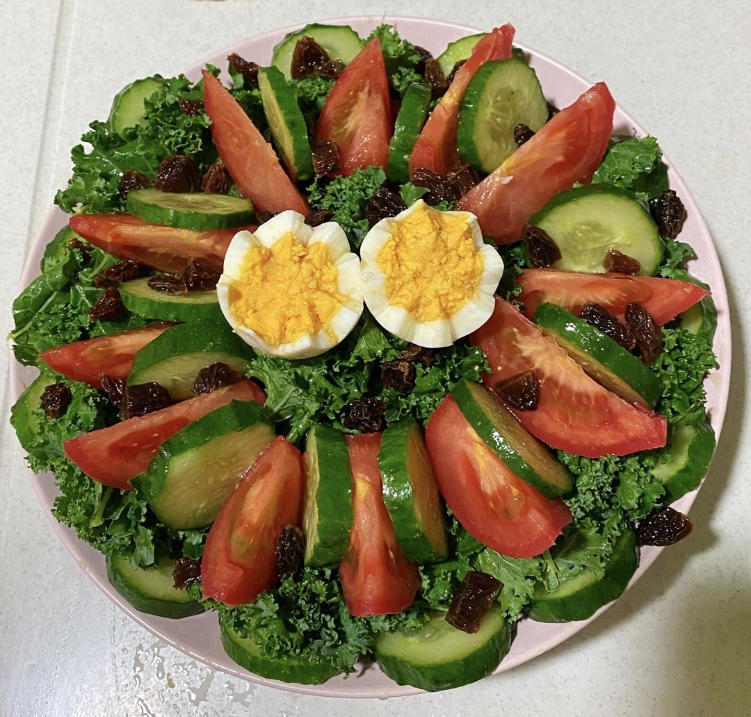 羽衣甘蓝色拉+排毒果蔬汁