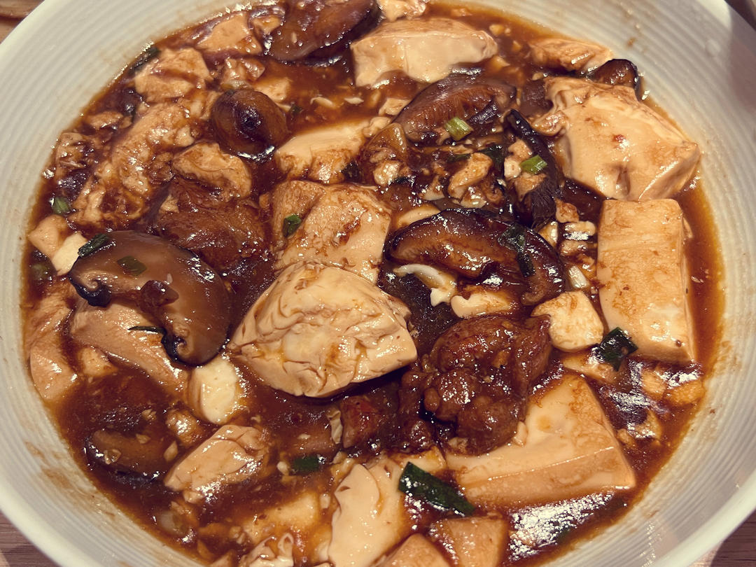 一招俩菜～鲜香无敌家焖鱼 + 红烧豆腐