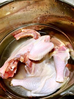 鲜美原味走地鸡+鸡汤的做法 步骤2