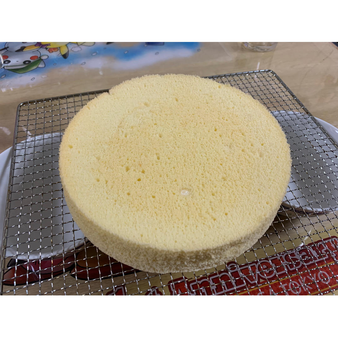 基础戚风（好记、适合奶油抹面、裱花的蛋糕体）