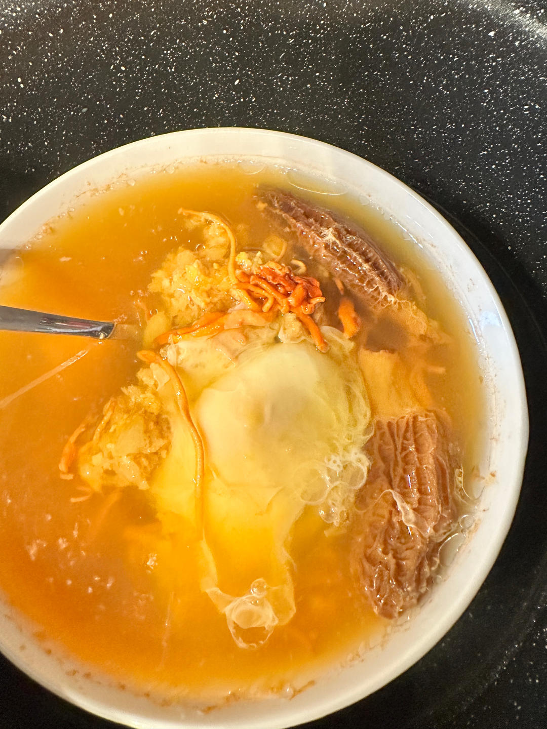 淮山瘦肉泥+羊肚菌虫草花炖汤