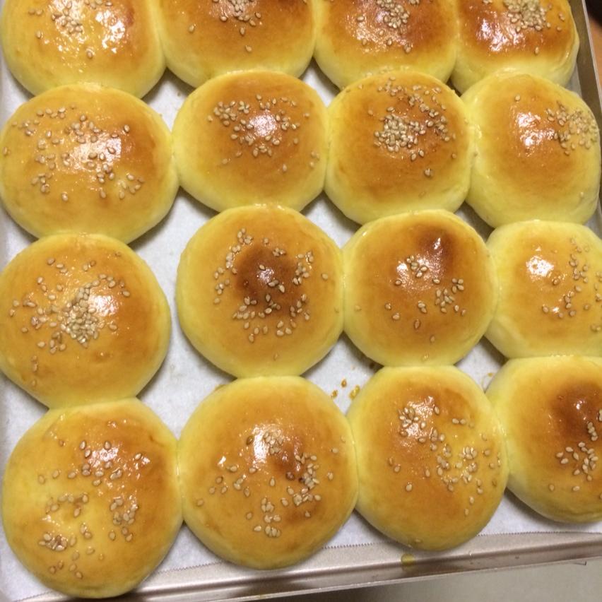 一次性发酵鲜奶油小面包