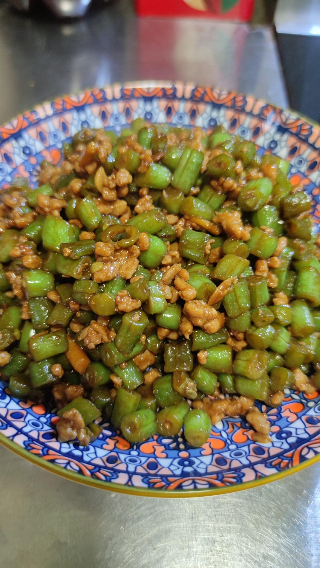 超简单的家常下饭菜猪肉末辣炒豆角