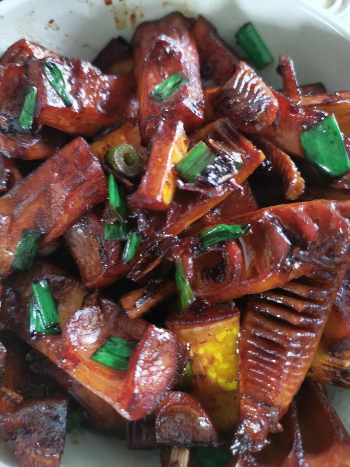 春季限定：油焖春笋