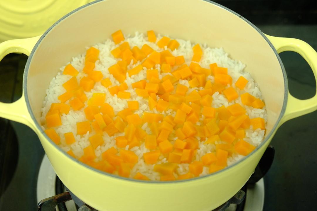 铸铁锅米饭之杂粮饭