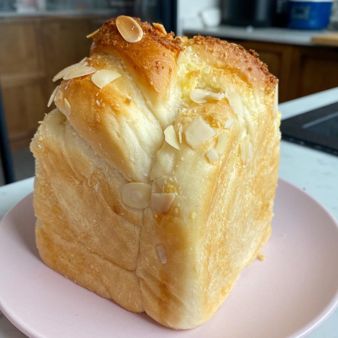 奶酥手撕小吐司