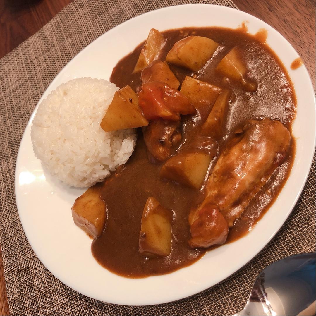 咖喱鸡肉饭