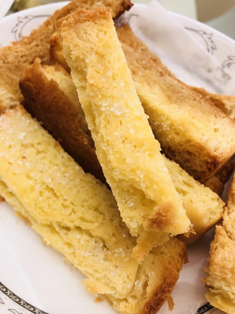 黄油土司条