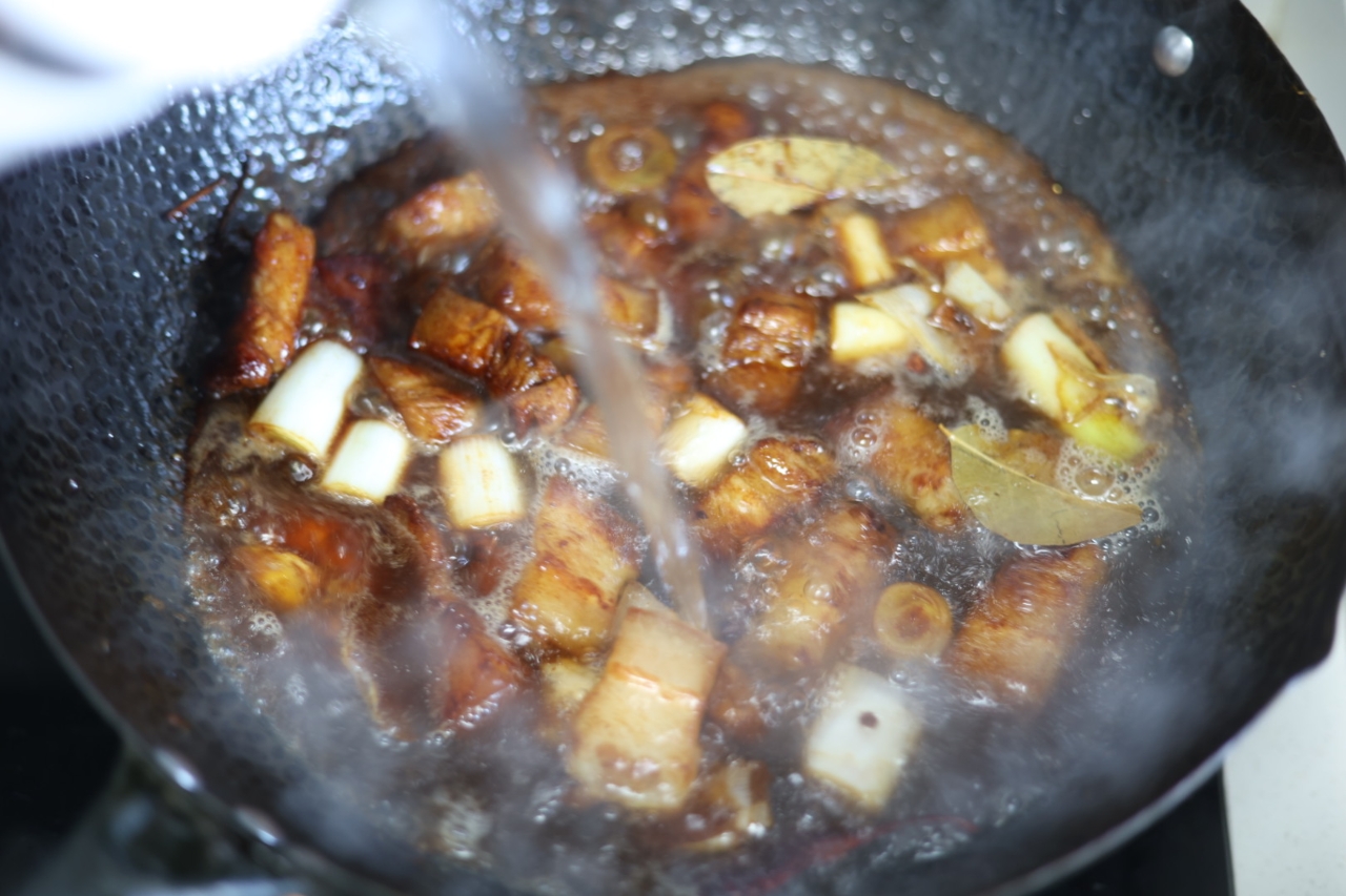 红烧肉炖土豆（好吃不油腻）必须收藏的做法 步骤9