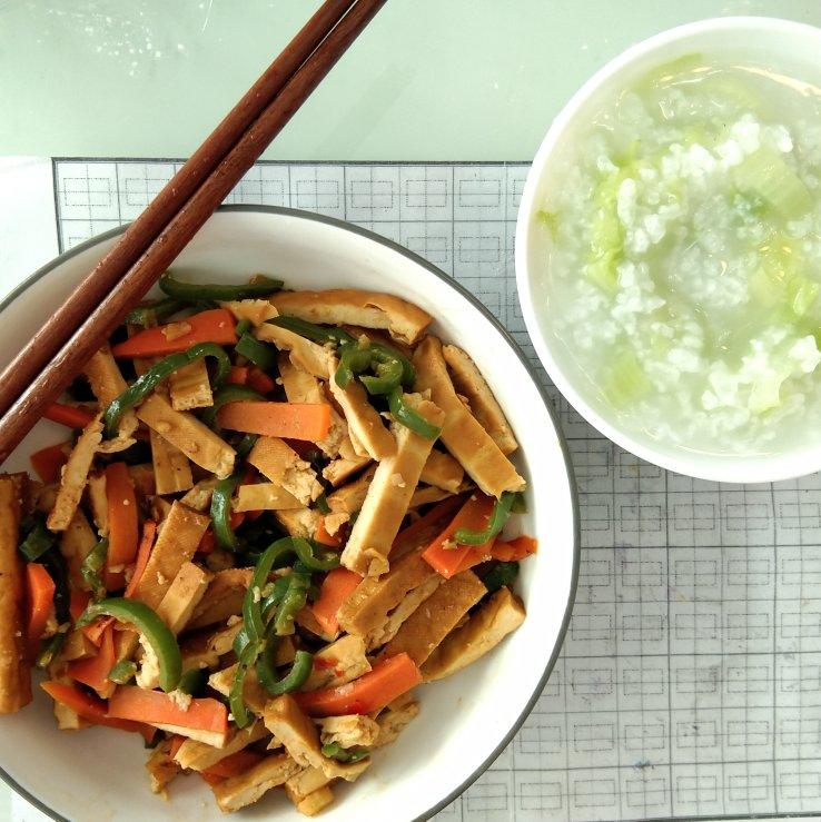 家常炒豆干