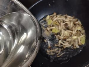 美贝豆腐杂菇汤的做法 步骤6