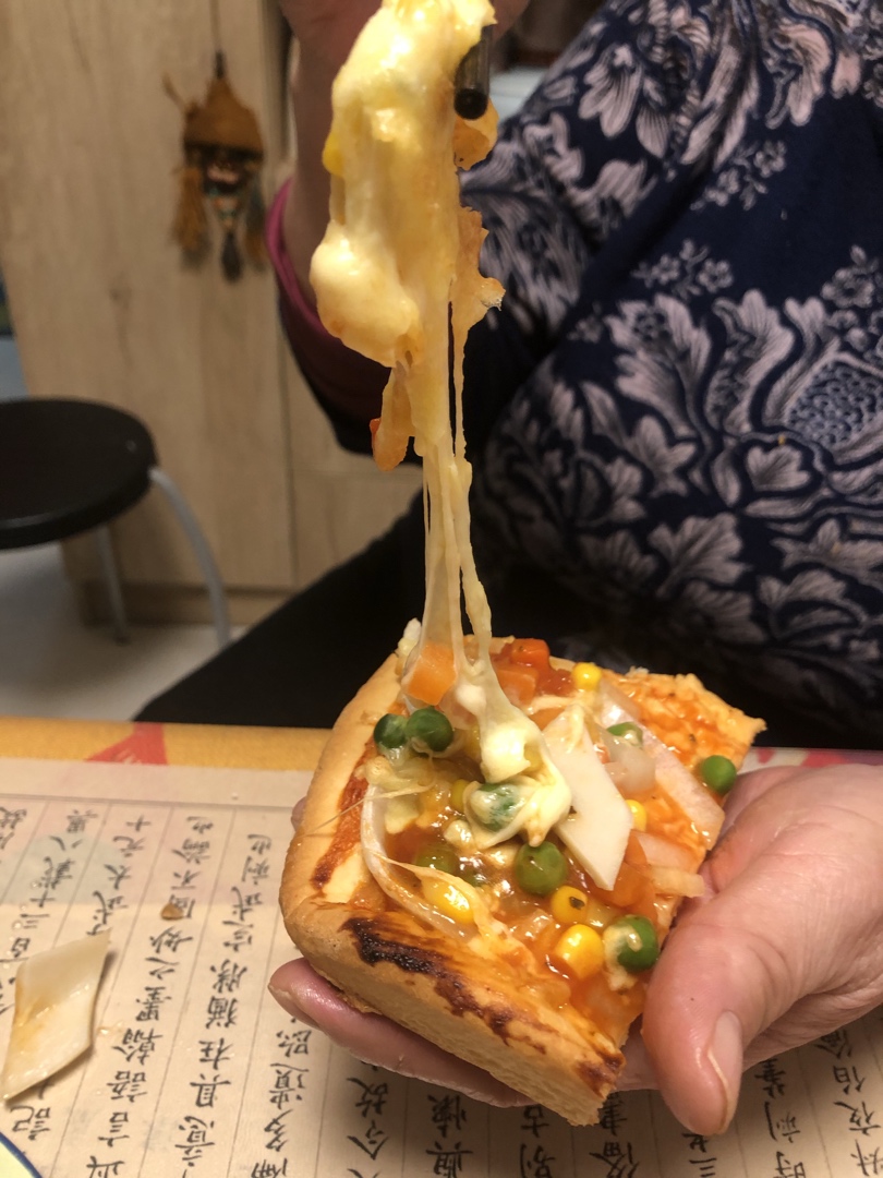 鲜虾🍤培根披萨🍕“内附敲好吃的饼皮做法”