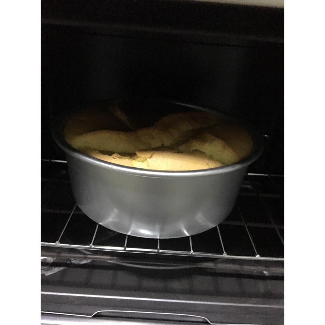 步骤最全面的戚风蛋糕（八寸）做法，成功率高！