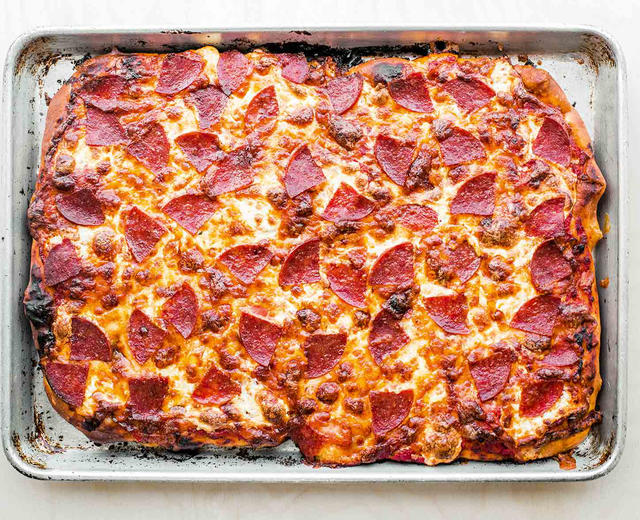 Pepperoni Pan Pizza 意大利辣香肠烤盘披萨的做法