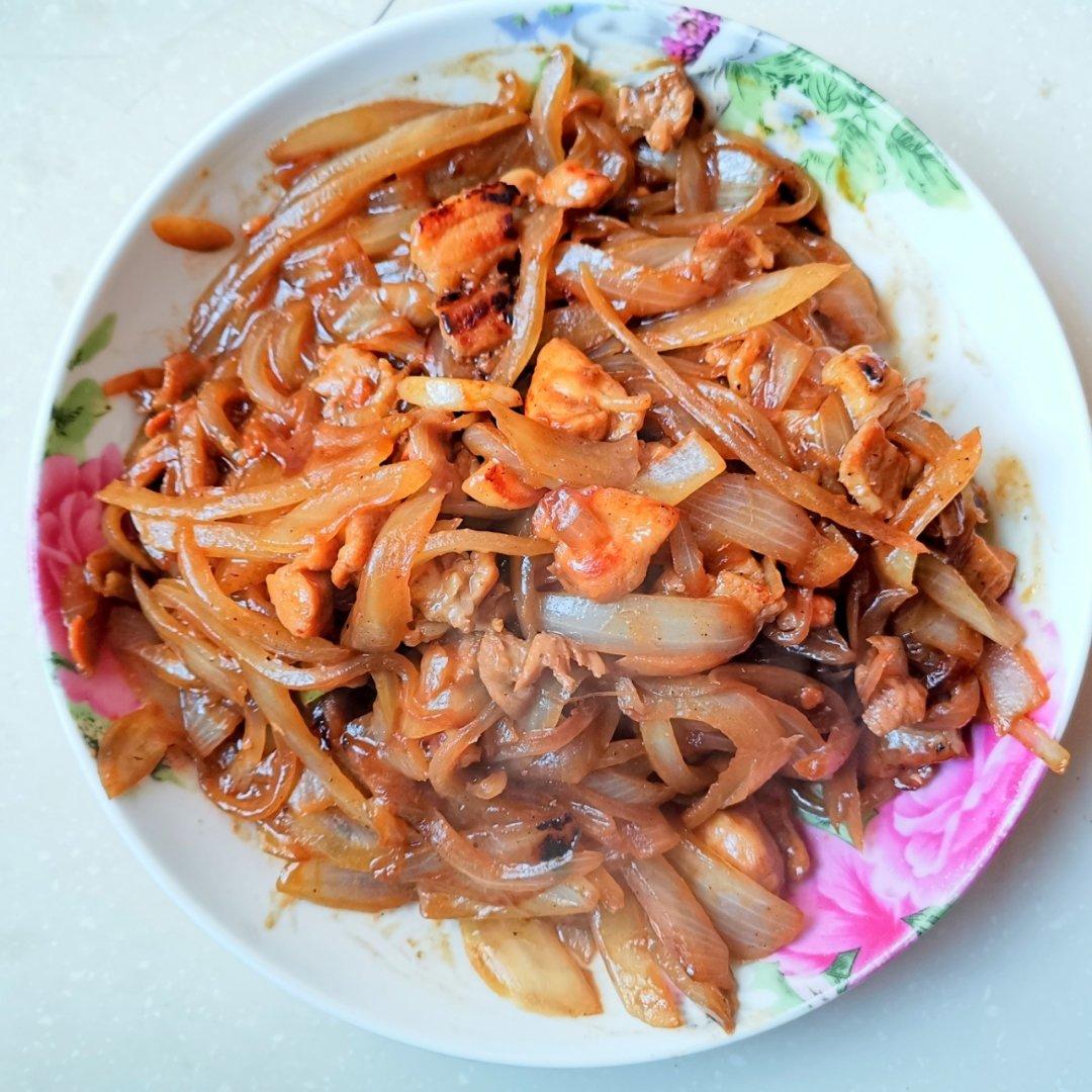 洋葱炒肉