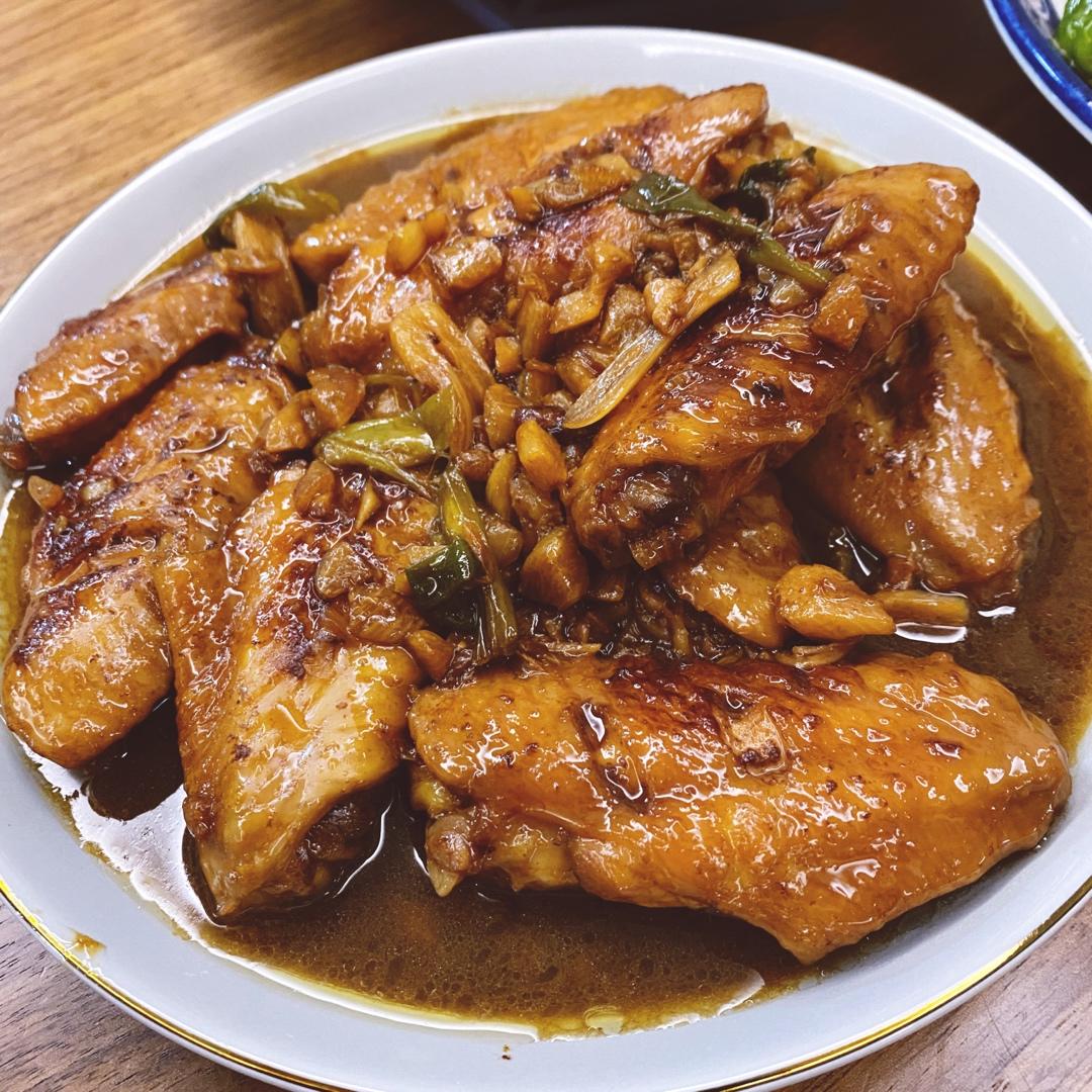 蜜汁蒜香煎鸡中翅