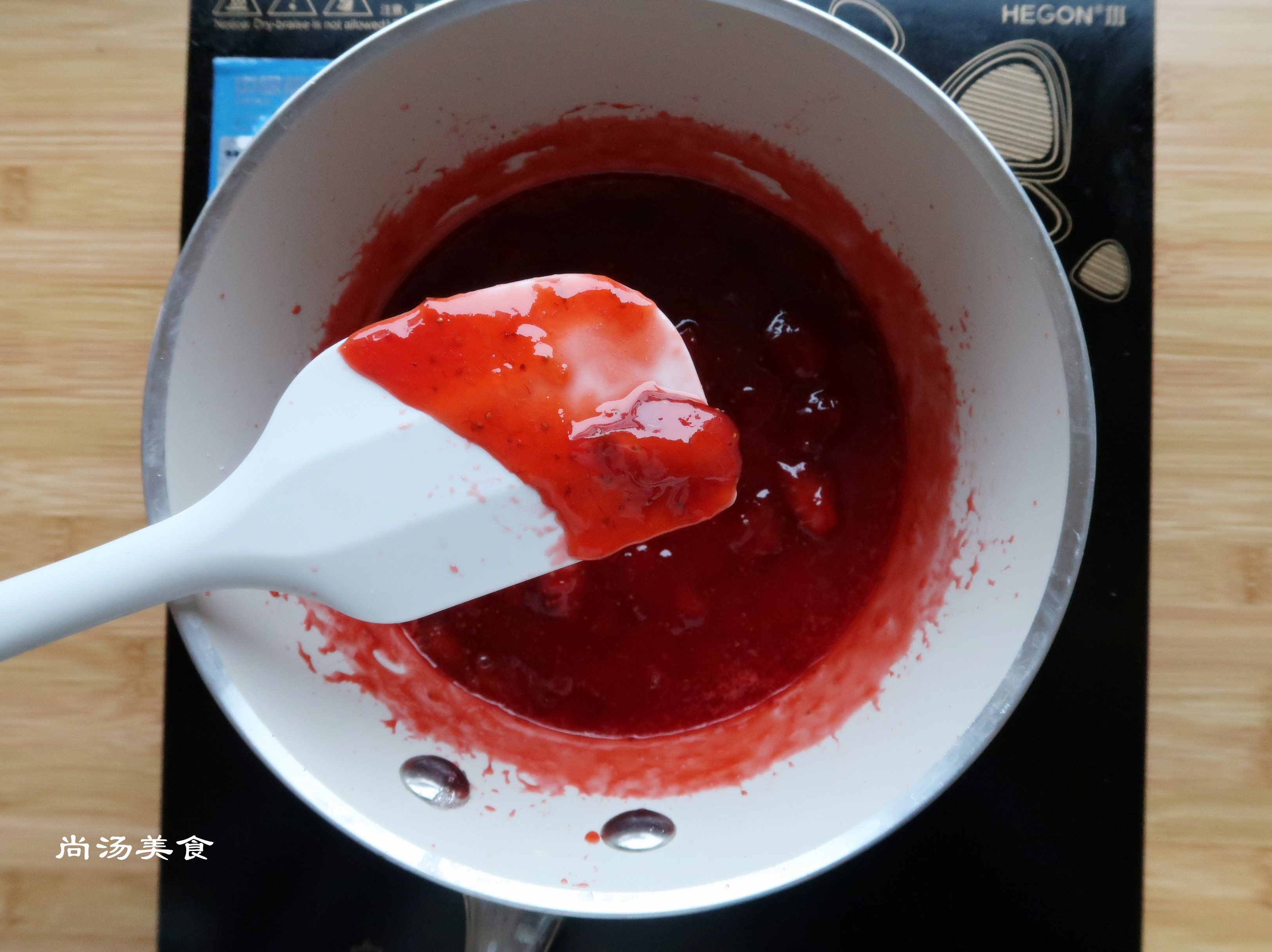 日式草莓果酱制作方法的做法 步骤5
