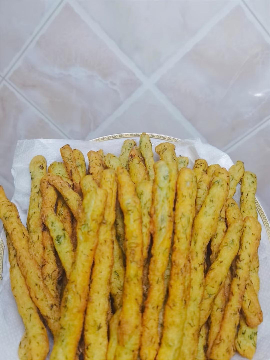 茴香小油条