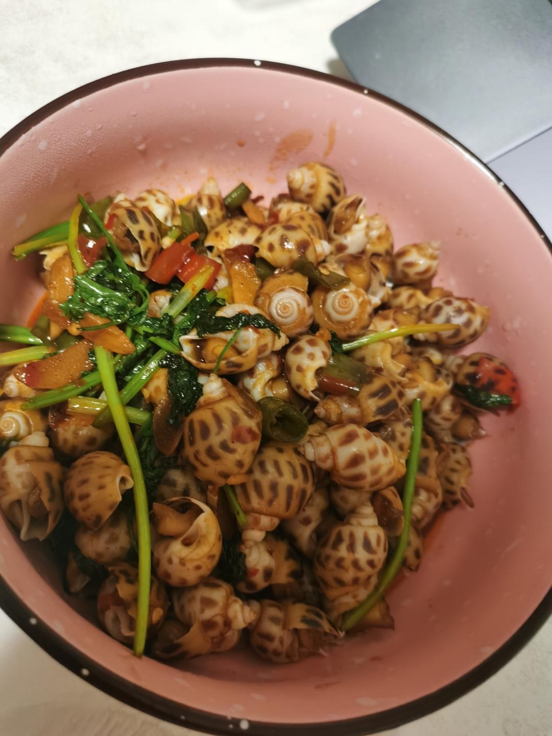 超入味的麻辣花螺