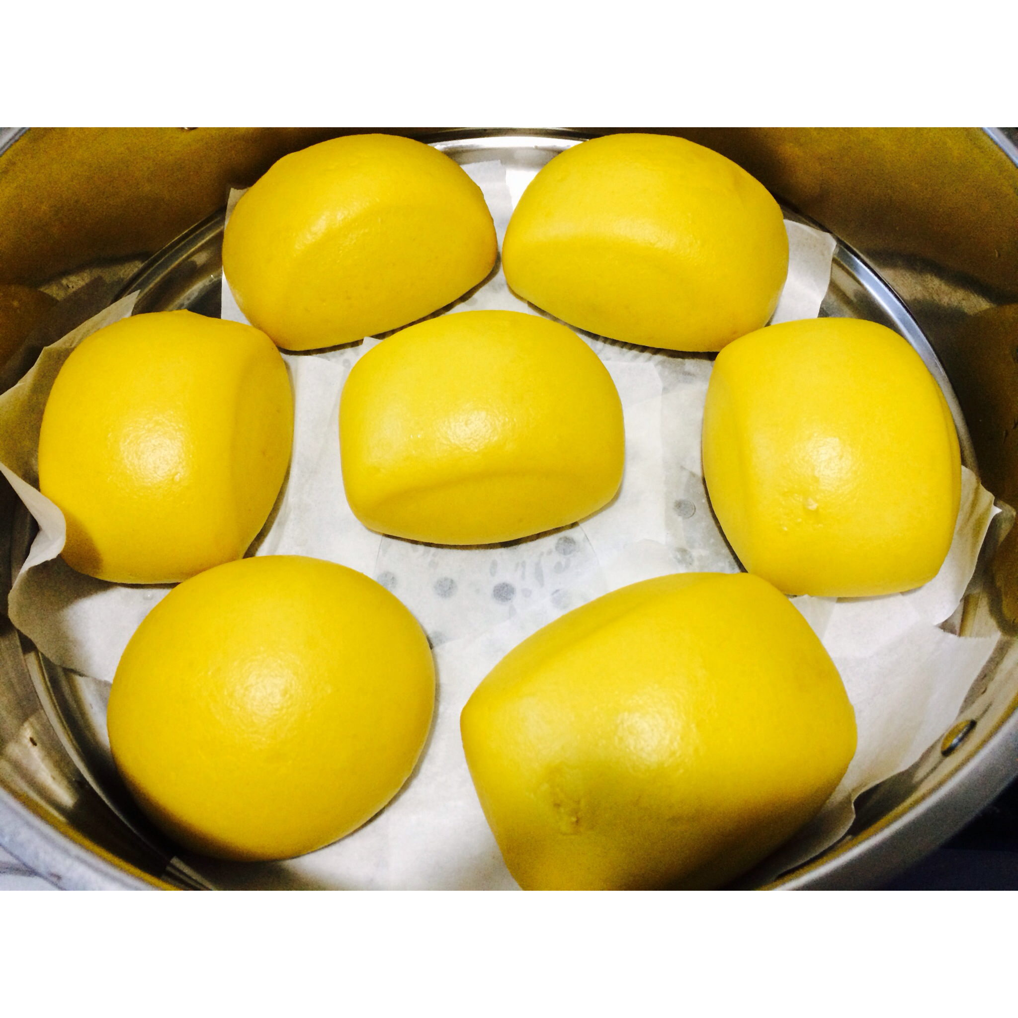 loooooooooong做的新手也可以详解如何做出人见人爱金黄的南瓜馒头