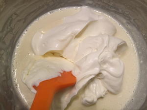 Fluff香草棉花糖—流心玫瑰牛奶慕斯的做法 步骤12