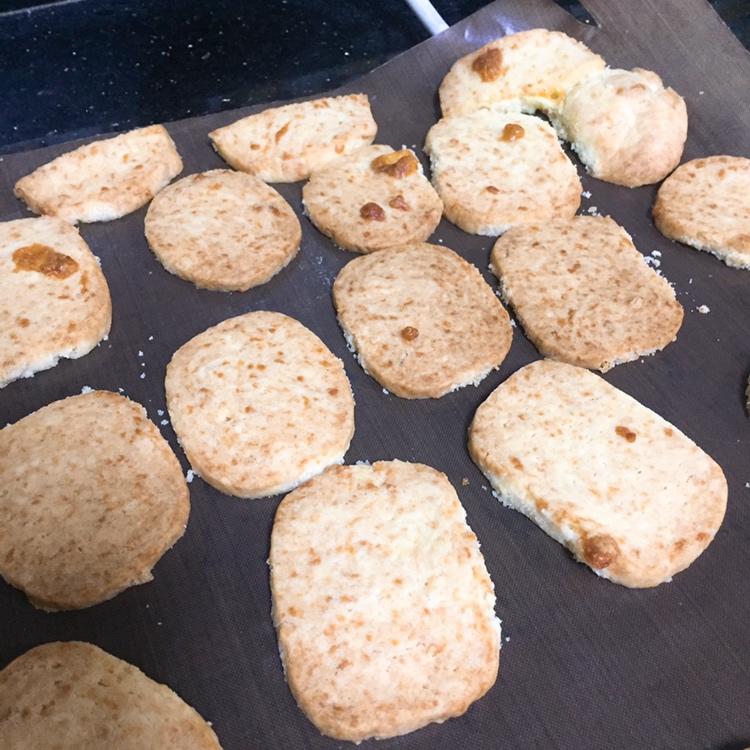 马苏里拉芝士咸味饼干
