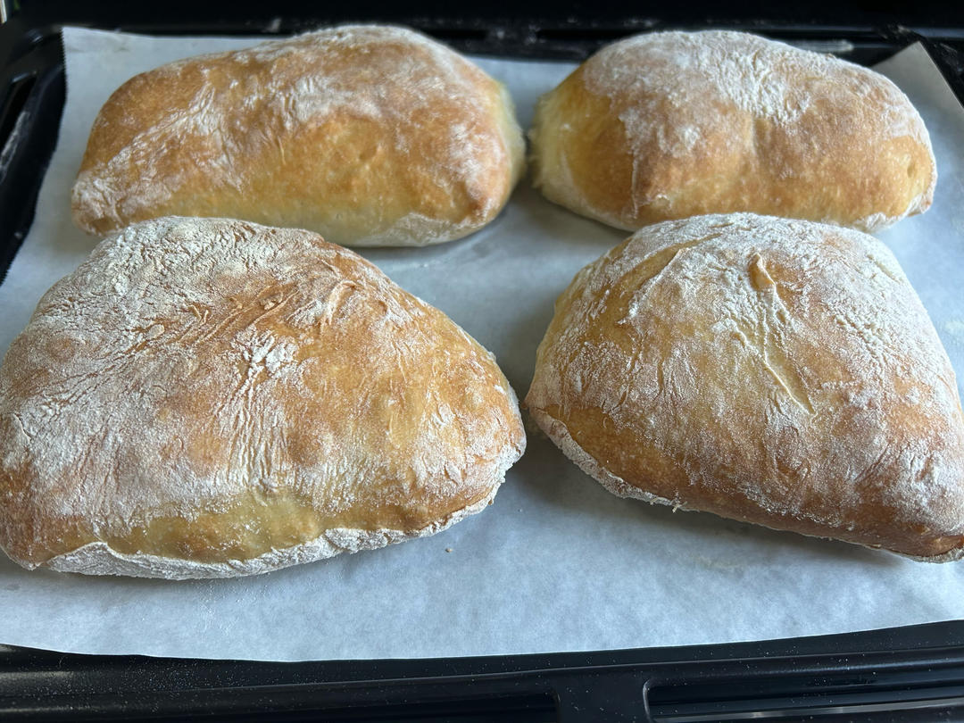 【ciabatta】家庭版恰巴塔，软乎乎的拖鞋面包