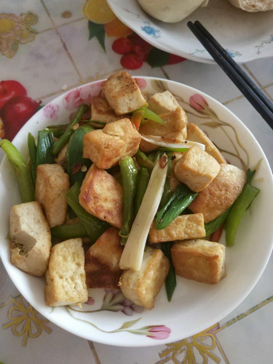 青椒豆腐干