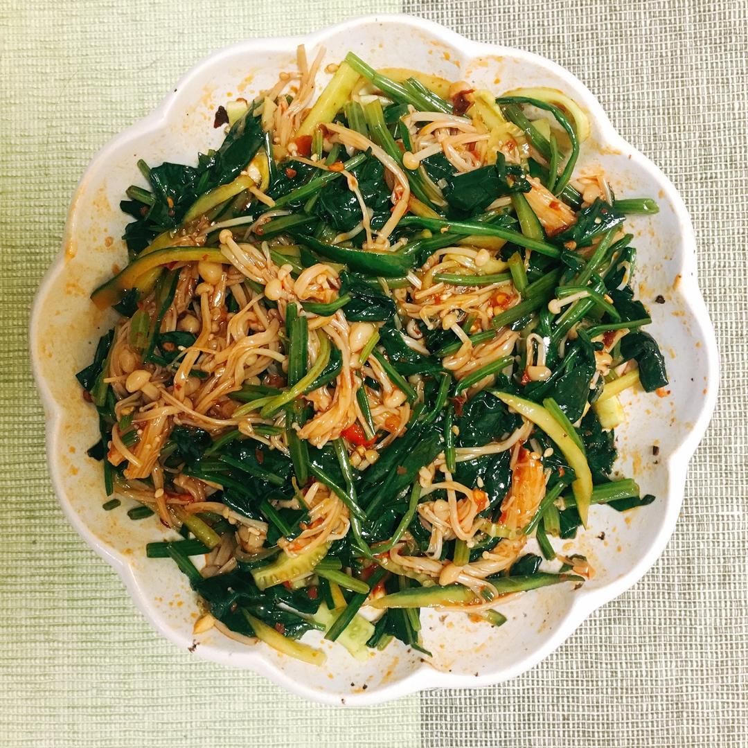 凉拌菠菜金针菇