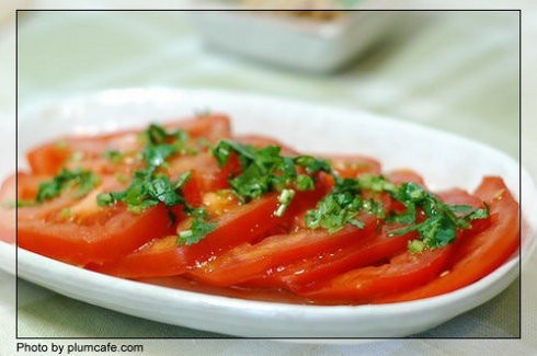 西红柿沙拉的做法