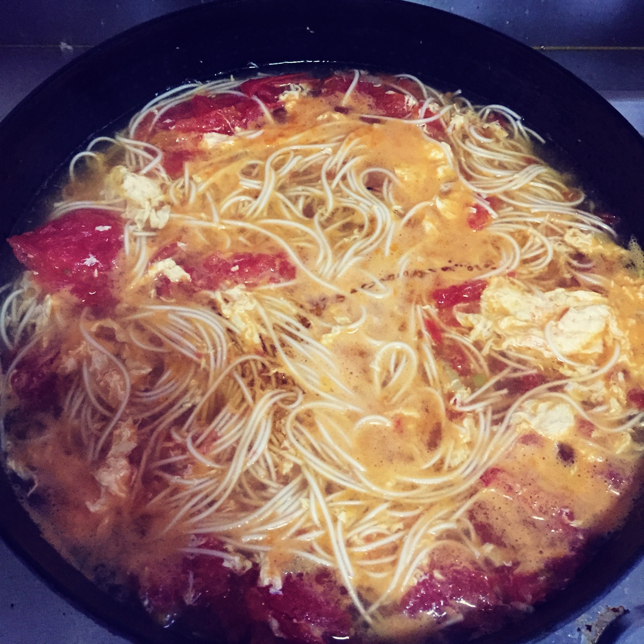 简单早饭西红柿鸡蛋挂面