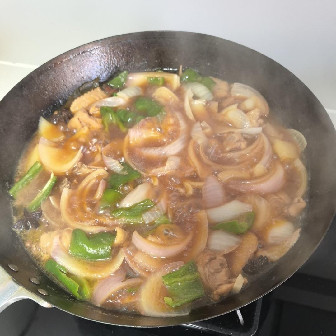 新疆特色大盘鸡（附加皮带面做法）