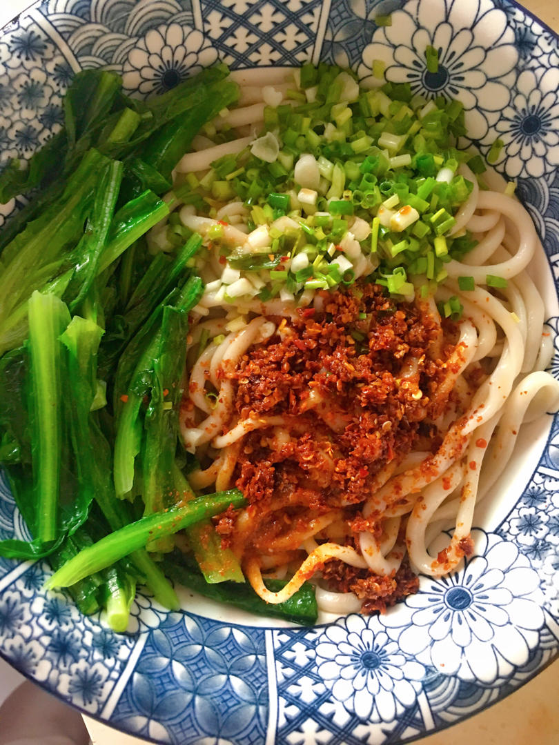 吃货不是我啊做的陕西油泼棍棍面