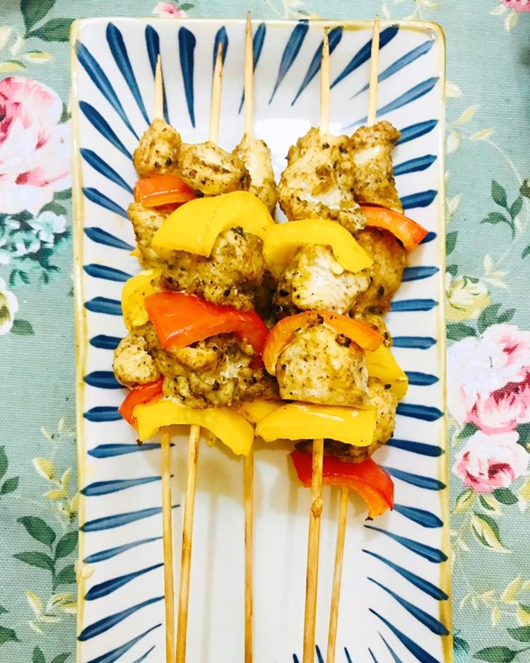 快手高颜值烤鸡胸肉串（减脂增肌食谱新花样，便当宝宝福利）