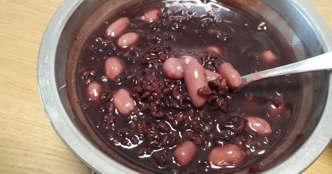 快手软糯黑米粥（电饭锅版）