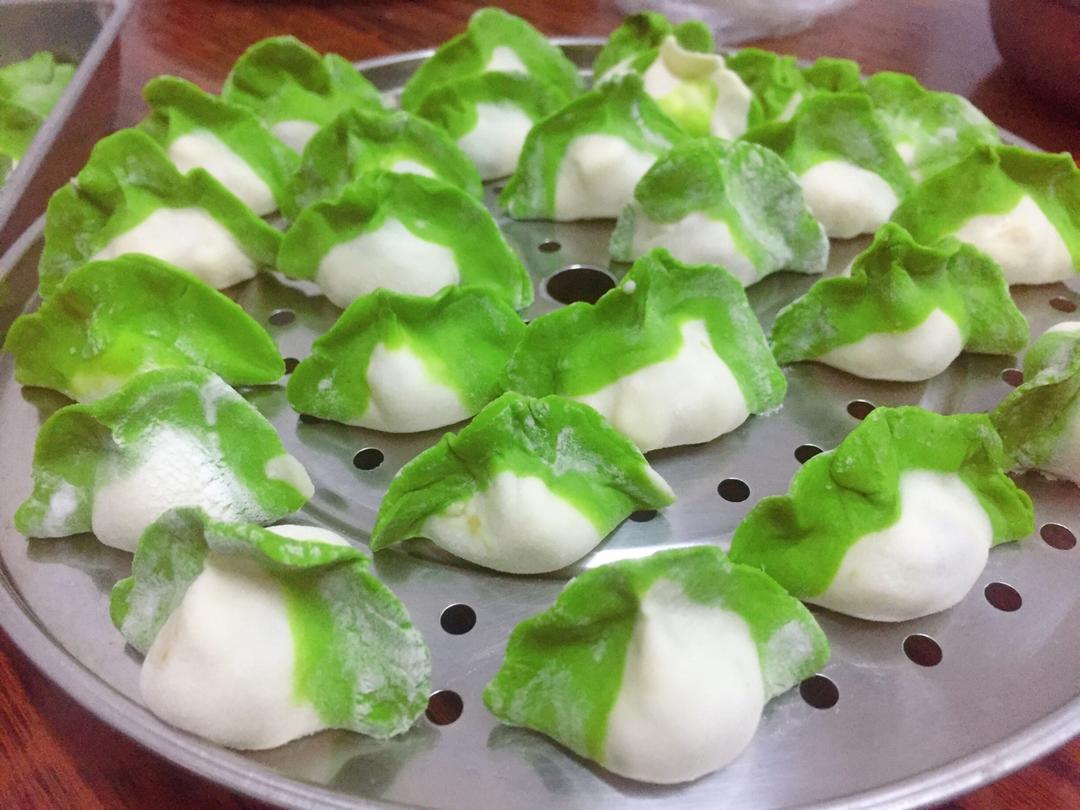 翡翠白玉白菜饺子详细版（附翡翠白玉白菜饺子包法，翡翠白玉饺子皮两种制法，面包机和面，翡翠白玉烧卖，各种馅料搭配）
